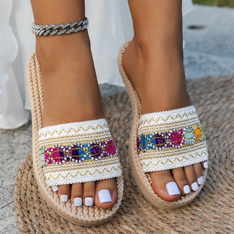 Женские уличные шлепанцы на пл – обзор и цена Ethnic Fashion Design