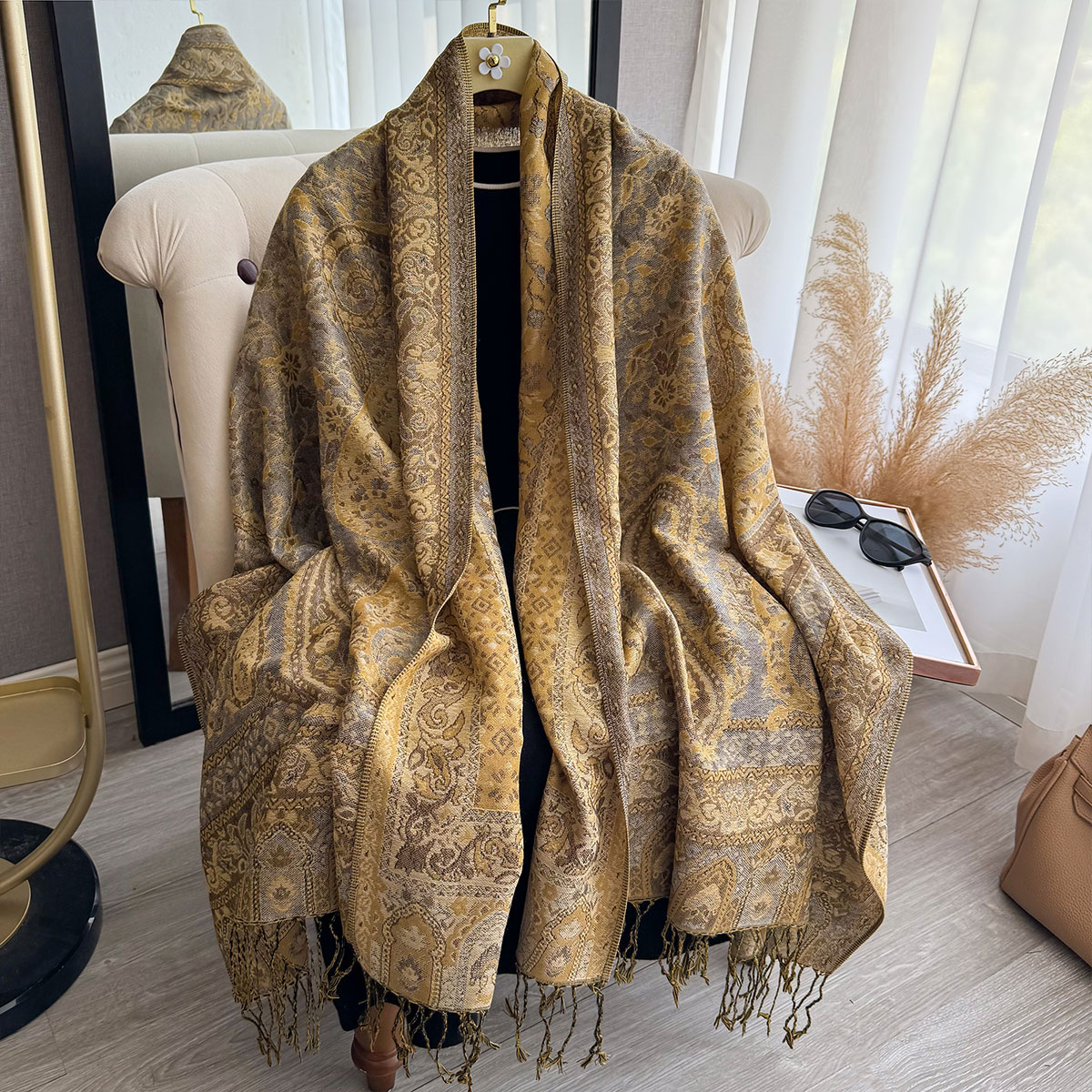 Одеяло с кисточками, дизайн, э – обзор и цена New Ethnic Fashion